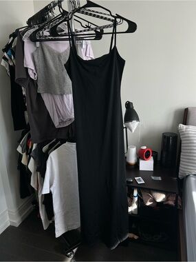 Pull&Bear Black Spaghetti-Strap Maxi Dress